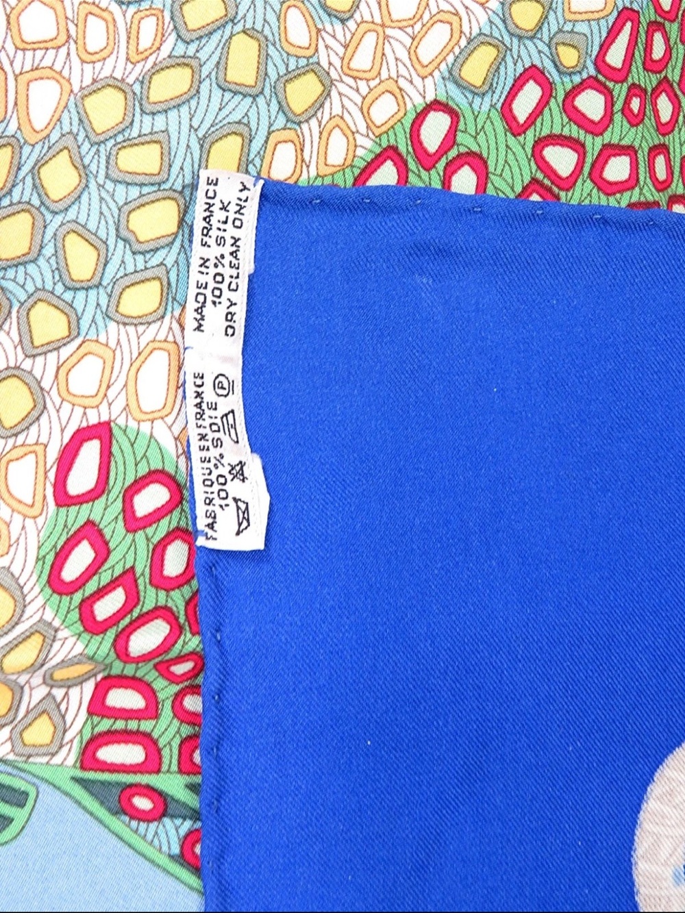 Hermes Blue Multicolor Fish Print Silk Scarf - Picture 12 of 13